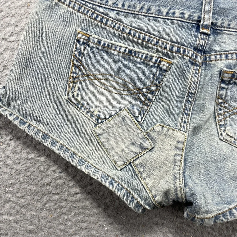 Abercrombie & Fitch Shorts Womens 4 Blue Denim Cut-Off 2